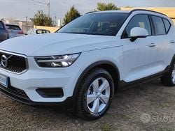 Bianco Usata 2020 Volvo XC40 Momentum SUV | 18.900 € (Super prezzo)