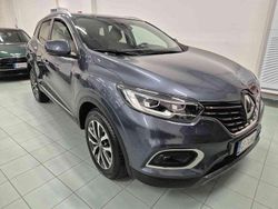 Blu metallizzato Usata 2021 Renault Kadjar Intens SUV | 13.800 € (Buon prezzo)
