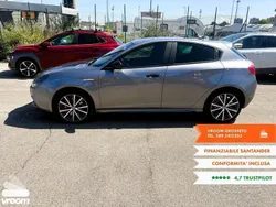 Usata 2020 Alfa Romeo Giulietta Due volumi | 15.999 € (Buon prezzo)
