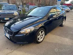 Nero Usata 2015 Volvo V40 Ocean Race Station wagon | 10.200 € (Buon prezzo)
