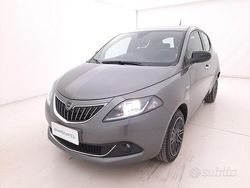 Grigio Usata 2023 Lancia Ypsilon Gold Due volumi | 9390 € (Super prezzo)