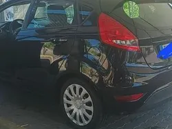 Usata 2015 Ford Fiesta Due volumi | 5000 € (Ottimo prezzo)