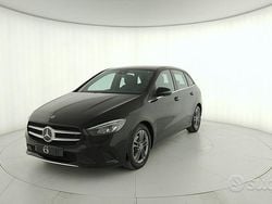 Nero notte Usata 2019 Mercedes B180 Monovolume | 22.900 € (Buon prezzo)