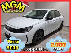Bianco Nuova 2025 Opel Corsa Tre volumi | 15.670 € (Buon prezzo)