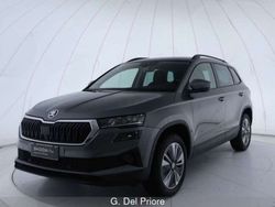 Grigio Usata 2023 Skoda Karoq Executive SUV | 21.400 € (Buon prezzo)