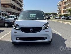 Bianco Usata 2018 Smart ForTwo Coupé Passion Coupé | 14.900 € (Ottimo prezzo)