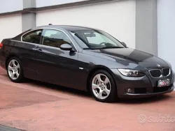 Grigio metallizzato Usata 2006 BMW 325 Coupé | 12.500 € (Buon prezzo)