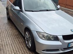 Usata 2006 BMW 320 Tre volumi | 2500 € (Super prezzo)