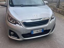 Usata 2018 Peugeot 108 Allure Cabrio | 8500 € (Buon prezzo)