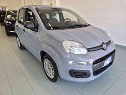 Grigio pastello Usata 2018 Fiat Panda Easy Due volumi | 8990 € (Buon prezzo)