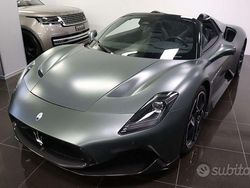 Verde Nuova 2025 Maserati MC20 Coupé | 298.000 € (Molto cara)