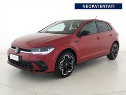 Kings red metallizzato nero Nuova 2025 VW Polo R-line Plus Tre volumi | 26.840 € (Buon prezzo)