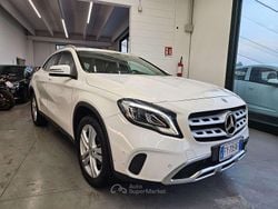 Bianco Usata 2019 Mercedes GLA180 SUV | 21.300 € (Buon prezzo)