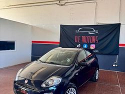 Nero Usata 2016 Fiat Punto Lounge Tre volumi | 3990 € (Buon prezzo)