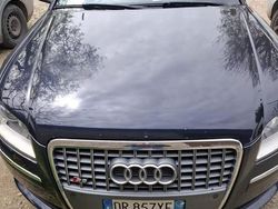 Blu Usata 2005 Audi A8 Tre volumi | 9400 €