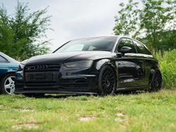 Nero Usata 2014 Audi S3 Ambiente Tre volumi | 22.500 € (Buon prezzo)
