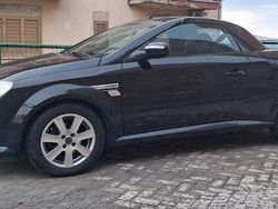Nero Usata 2006 Opel Tigra Cabrio | 4500 € (Molto cara)