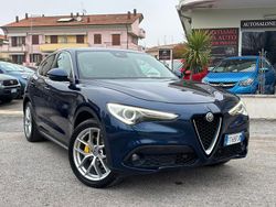 Blu Usata 2018 Alfa Romeo Stelvio Executive SUV | 18.990 € (Buon prezzo)