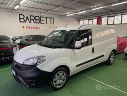 Bianco Usata 2016 Fiat Doblò Monovolume | 7999 € (Molto cara)