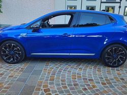 Blu/azzurro Usata 2023 Renault Clio V Tre volumi | 20.000 € (Molto cara)