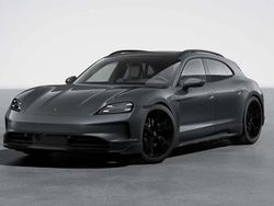 Grigio vulcano metallizzato Nuova 2025 Porsche Taycan Cross Turismo Station wagon | 128.600 € (Cara)