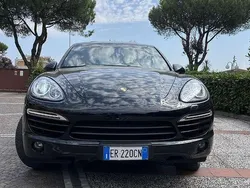 Nero Usata 2013 Porsche Cayenne Turbo SUV | 19.500 €