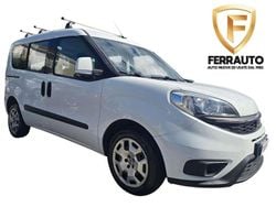 Bianco Usata 2015 Fiat Doblò Monovolume | 8500 € (Buon prezzo)