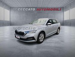Argento Usata 2023 Skoda Octavia Executive Station wagon | 19.656 € (Ottimo prezzo)