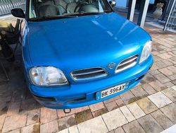 Usata 2001 Nissan Micra Tre volumi | 2500 €
