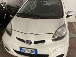 Usata 2011 Toyota Aygo Connect Style Due volumi | 2500 € (Super prezzo)