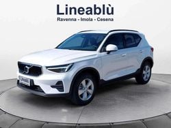 Bianco Nuova 2025 Volvo XC40 SUV | 32.800 € (Buon prezzo)