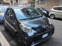 Usata 2009 Toyota iQ Due volumi | 5000 € (Ottimo prezzo)
