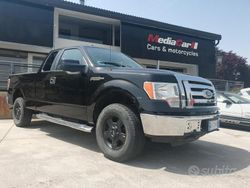 Nero Usata 2010 Ford F-150 Pick-up | 22.900 €