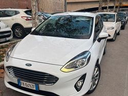 Bianco Usata 2017 Ford Fiesta Titanium Tre volumi | 6900 € (Cara)
