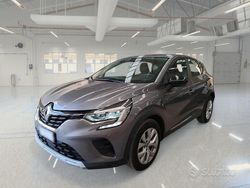Grigio Usata 2021 Renault Captur Business SUV | 14.050 € (Buon prezzo)