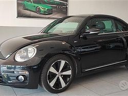 Nero Usata 2014 VW Maggiolino R-line Tre volumi | 13.900 € (Buon prezzo)