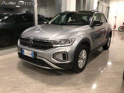 Argento Usata 2022 VW T-Roc Life SUV | 24.900 € (Buon prezzo)