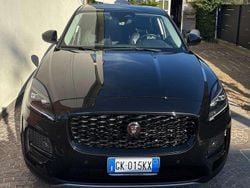 Nero Usata 2022 Jaguar E-Pace SE SUV | 31.000 € (Cara)