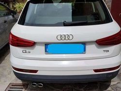 Bianco Usata 2015 Audi Q3 Ambiente SUV | 12.000 € (Cara)