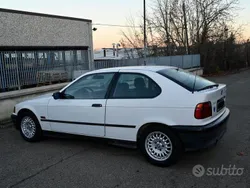 Usata 1994 BMW 316 Compact Efficient Dynamics Due volumi | 3950 €