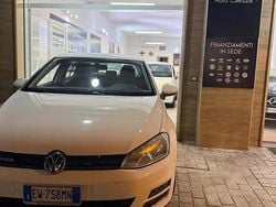 Bianco Usata 2014 VW Golf Comfortline Tre volumi | 7000 € (Ottimo prezzo)