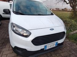 Bianco Usata 2018 Ford Tourneo Courier Monovolume | 7800 € (Ottimo prezzo)