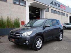 Grigio Usata 2009 Toyota RAV4 Luxury SUV | 5500 € (Buon prezzo)
