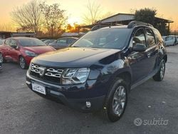 Blu Usata 2017 Dacia Duster Lauréate Station wagon | 7900 € (Buon prezzo)
