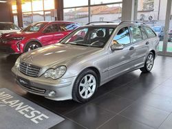 Grigio Usata 2005 Mercedes C180 Elegance Station wagon | 3200 € (Buon prezzo)
