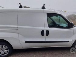 Bianco Usata 2021 Fiat Doblò Monovolume | 13.900 € (Cara)