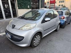 Usata 2008 Peugeot 107 Due volumi | 2950 € (Buon prezzo)