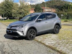 Argento Usata 2017 Toyota RAV4 Hybrid Style SUV | 17.900 € (Buon prezzo)