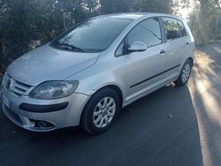 Argento Usata 2005 VW Golf Plus Cross Sportline Monovolume | 2999 €