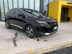 Nero Usata 2023 Peugeot 3008 Allure SUV | 20.450 € (Buon prezzo)
